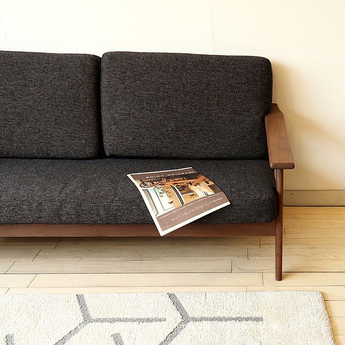 【期間限定特別価格】2.5人掛けソファ 2.5Pソファ カバーリングソファ 国産ソファ 木製ソファ 開梱設置 JOYSTYLE限定 幅164cm ウォールナット材 ウォールナット無垢材 木製フレーム 背格子が魅力的なデザイン SALA-2.5P-WN [3]