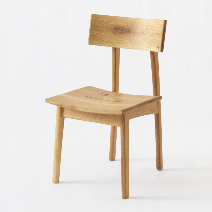 飛騨産業 森のことば SN210 ダイニングチェア 椅子 受注生産商品 ホワイトオーク無垢材 節あり材 ホワイトオーク材 木を削りだしたような素朴さが魅力