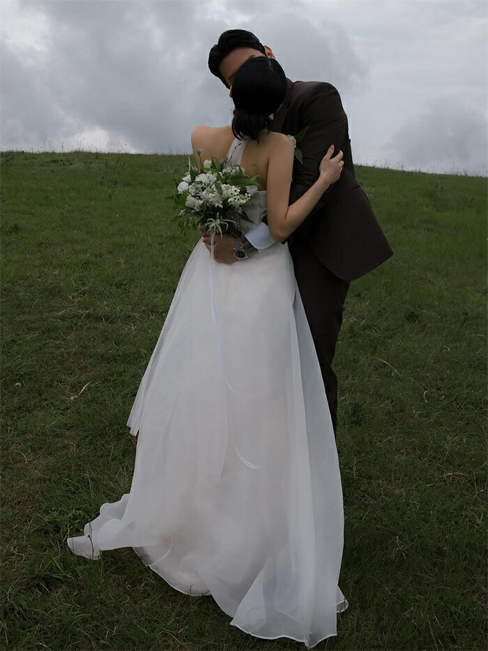 ウェディングドレス パーティードレス エレガント 花嫁ドレス 白い 前撮り 編み上げ XS-2XL コンサート 礼服 演奏会 ドレス 結婚式 二次会 成人式 ロングドレス イブイングドレス ピアノ 発表会ドレス フォーマル おしゃれ 上品 お姫様ドレス 誕生日