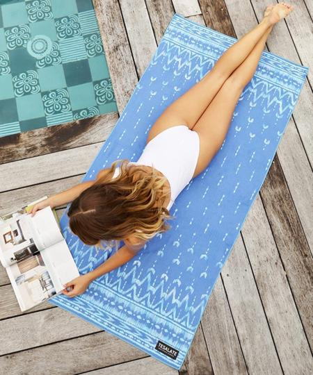 TESALATE テサレイト ビーチタオル 大判タオル 青あお ブルー ビーチマット 砂がつかない 柄タオルサンドフリー バスタオル リバーシブル ブランケット 長方形 ビーチラグ海 速乾タオル 吸水タオル ジム ピラティス ヨガ 【Byron】格安セール情報　楽天　通販