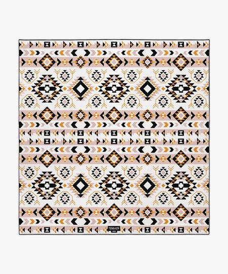 TESALATE テサレイト ビーチタオル 大判タオル2人用 ビーチマット 砂がつかない 柄タオル サンドフリーバスタオル リバーシブル ブランケット 正方形 ビーチラグ海 速乾タオル 吸水タオル ジム ピラティス ヨガ 【Into The Wild - Towel for Two】格安セール情報　楽天　通販