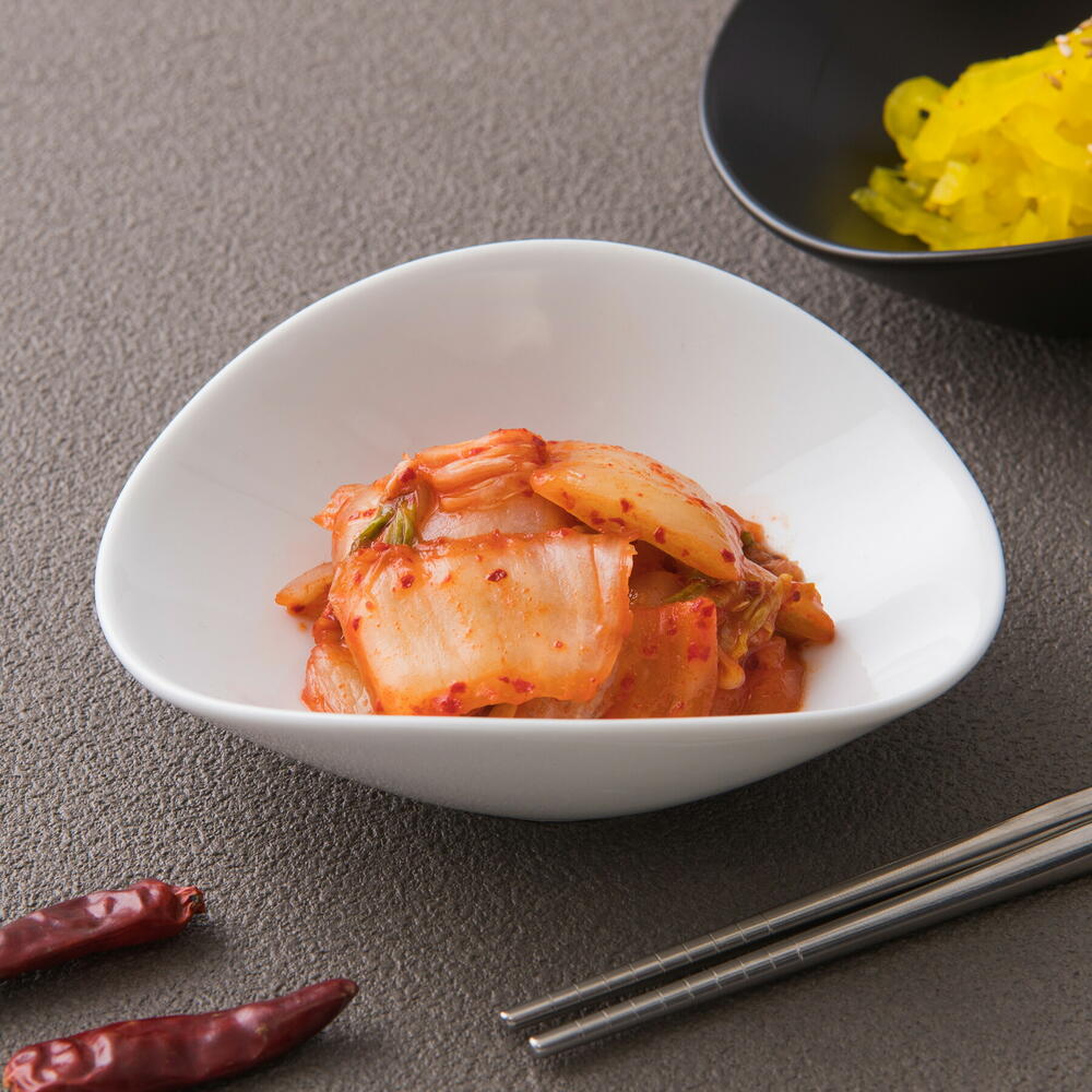 【楽天スーパーSALE 最大2000円OFFクーポン】楕円 ボウル SS ホワイト 100cc 小鉢 白い食器 オーバル プチボウル 小さい かわいい おしゃれ カフェ 業務用 食器 白磁 ポーセラーツ あす楽対応 ラッピング不可のサムネイル