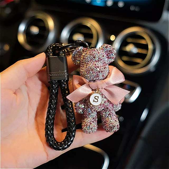 ベア キーホルダー 動物 キーホルダー 装飾 装飾 ファッション パンク クリエイティブ ラインストーン 女性カー バッグ ペンダント カップル 新しい壁
