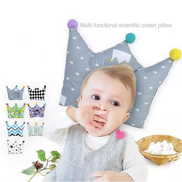 ベビー 枕 防止 フラットヘッド 幼児 クラウンドット 寝具 枕 新生児 ネック 看護 クッション 0-24ヶ月