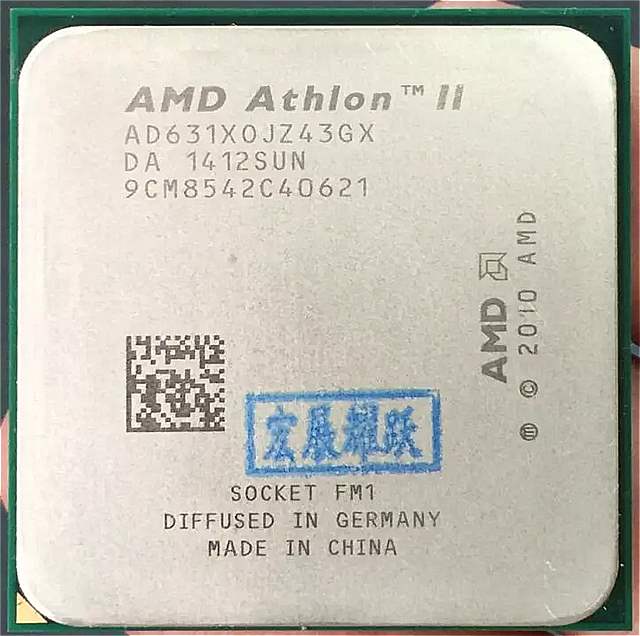 AMD Athlon II X4 631 FM1 クアッドコア CPU 100% デスクトップ プロセッサ