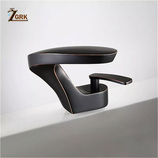Zgrk新 デザイン の 洗面台 の 蛇口 コールドとホット滝 現代 クローム ブラス 浴室 の 洗面台 のミキサー デッキ はタップ