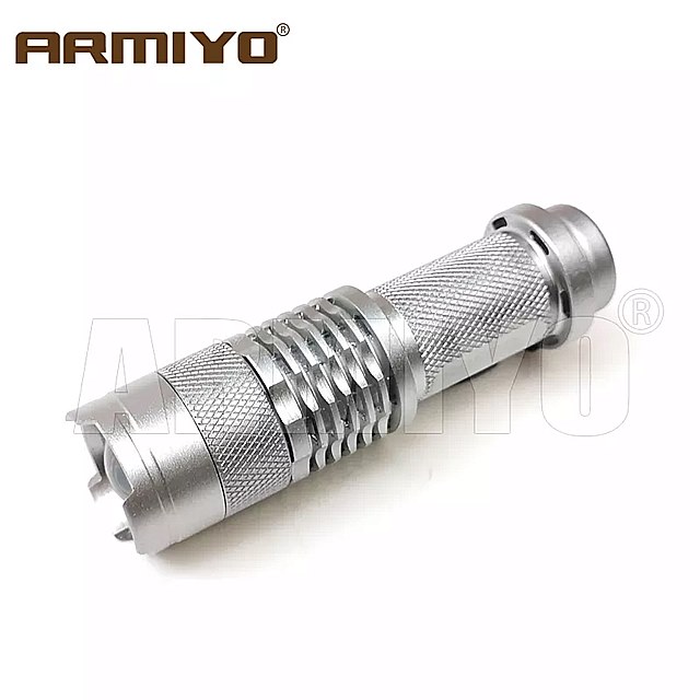 Armiyo-戦術的な 防水 LED 懐中電灯 ,戦術的な 懐中電灯 , キャンプ 用 懐中電灯 ,耐衝撃性,3つの 照明 モード, 狩猟 用 ランタン