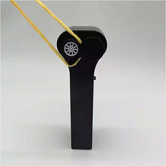 ロープランチャー プロペラ ストリングロープ プッシュ スラスター コント ローラー コードシューター クール な 子供 向け アクセサリー ハンドヘルド 電気 玩具