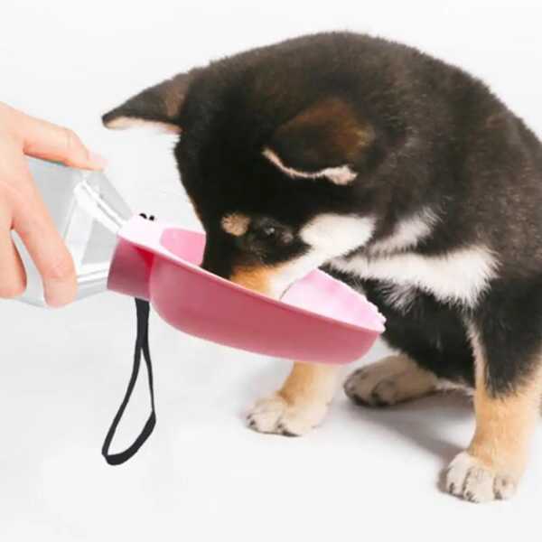 ポータブル水カップペット給餌ディスペンサー添付カップ水ボトル屋外犬ウォーキング用品猫犬ボウル用品