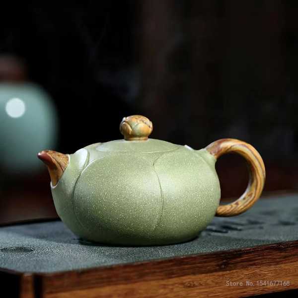Kongfu茶用中国粘土ティーポット 手作りティーポット Lotus Zishaセグメント泥 Xishi Yixing Purply 300ml 新品1個