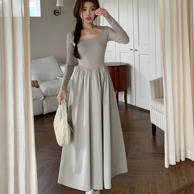 ドッキングワンピース 全2色 スクエアネック リブトップス Aライン フレア 無地 黒 長袖 ワンピース ロング丈 スリム 細見え デイリー おしゃれ かっこいい ガーリー フェミニン シンプル 大人可愛い デート 秋ワンピース 春 秋 レディース【ko5610041】のサムネイル