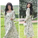 花柄ワンピ スクエアネック 花柄 ワンピース Aラインワンピ フレアワンピ 大人 ミディアム丈 膝下 ミモレ丈 ガーリー きれいめ 二次会 食事会 デート 体型カバー 大きいサイズ リゾート 夏ワンピ 春 夏 秋【hum23400123】