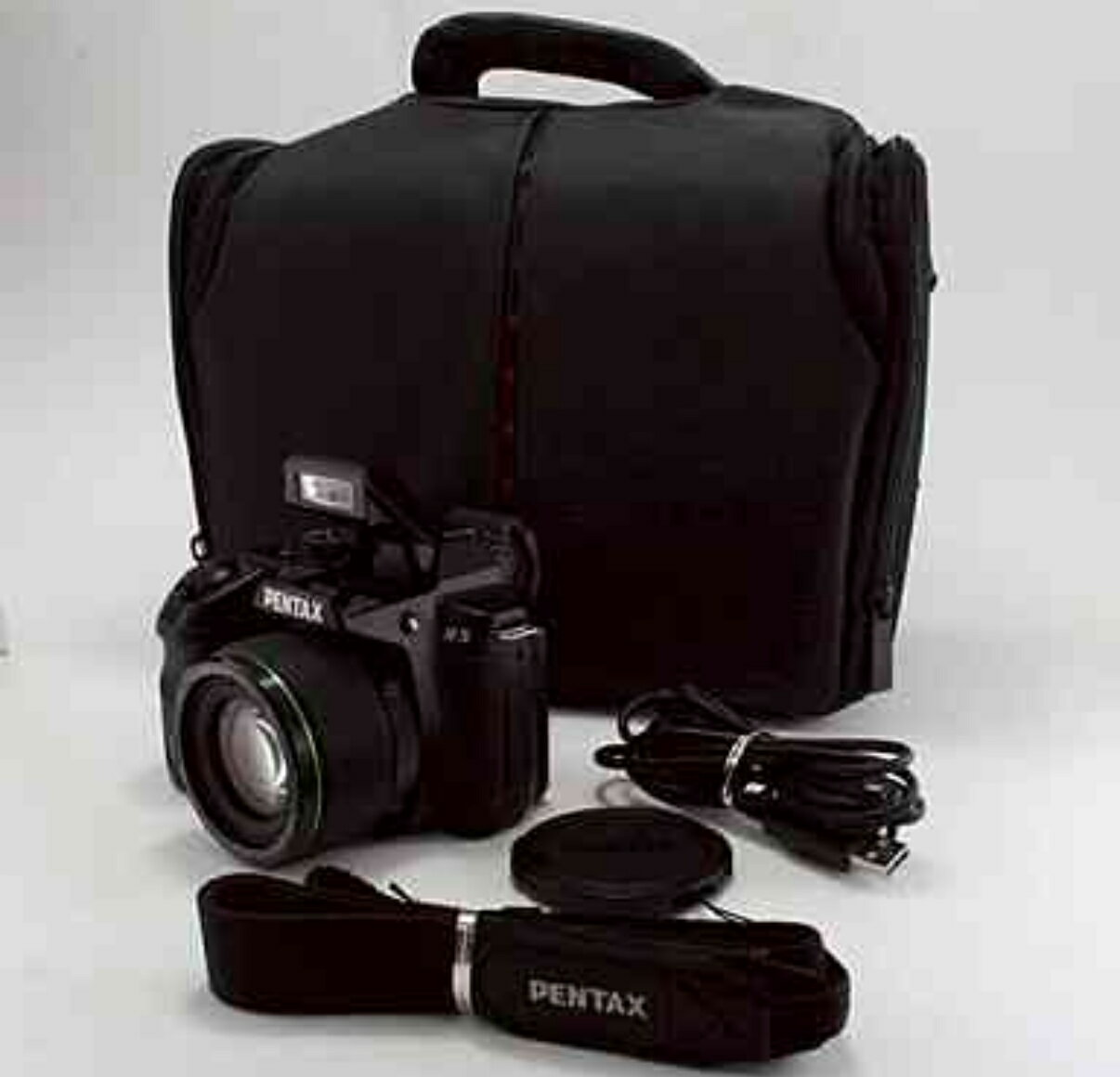 【中古】PENTAX X-5 クラシックブラック 1,600万画素 超広角-超望遠ズームレンズ 単3型電池仕様 デュアル手ぶれ補正 高速連写 X-5 CLASSIC BLACK 12764