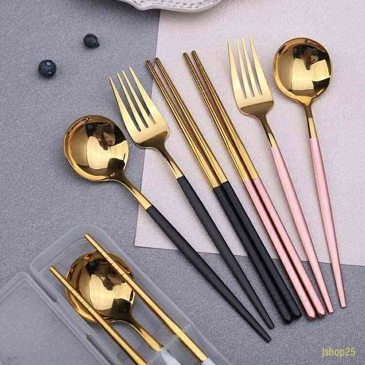 Juego de 3 piezas Juego de palillos de tenedor Cuchara Palillos Bento Artículos de acero inoxidable Cuchara de moda Comedor escolar Artículos de cuchillería Hashi Juego de palillos con estuche de almacenamiento de tenedor Vajilla para estudiantes Bento para niños adultos Cuchara de viaje al aire libre Bento móvil Vajilla escandinava — vista 2