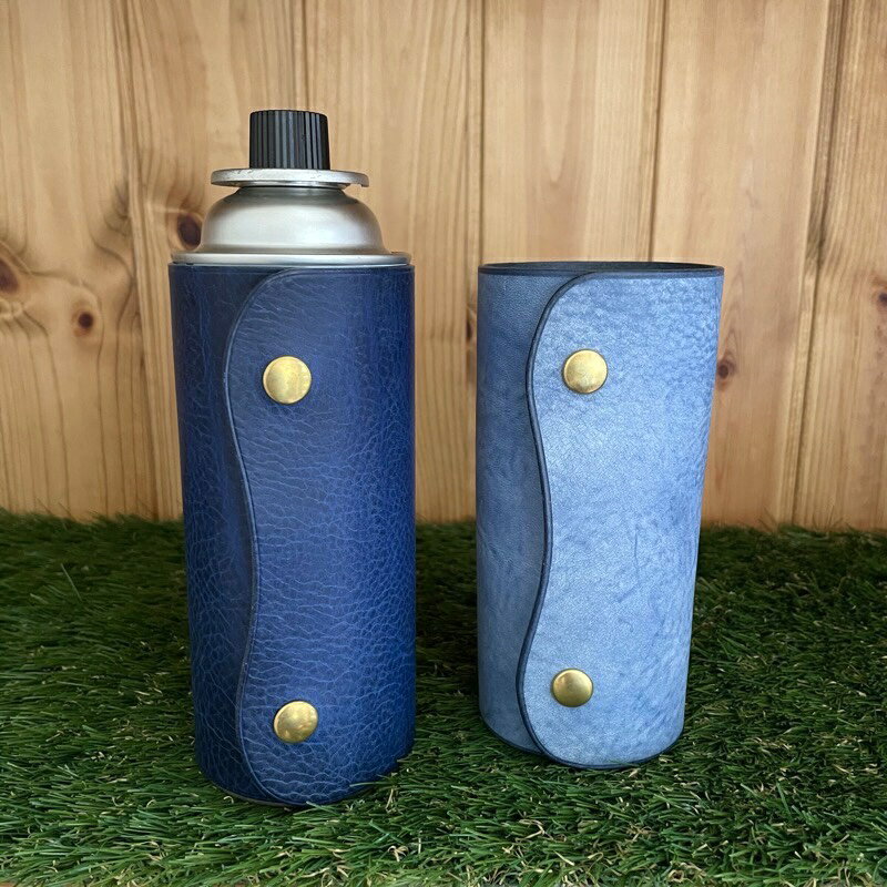 CB缶 カバー ガス缶 ガスボンベ CB缶カバー レザー ケース ブルー 青 本革 イタリアンレザー キャンプギア キャンプ用品 グランピング アウトドア ハン...