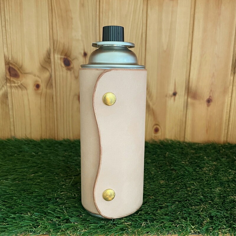 CB缶 カバー ガス缶 ガスボンベ CB缶カバー レザー ケース ヌメ革 本革 キャンプギア キャンプ用品 グランピング アウトドア ハンドメイド プレゼント ...