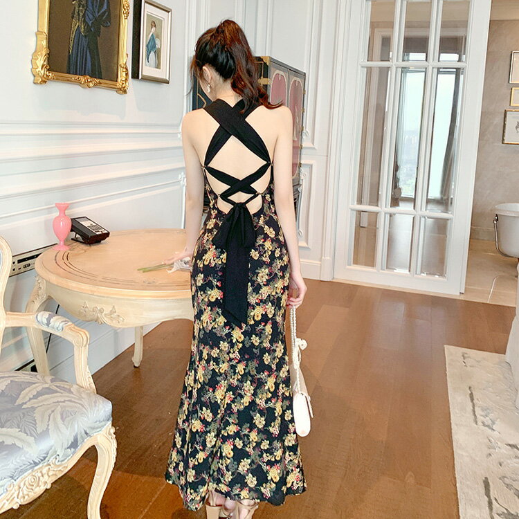 花柄 ワンピース 肩紐 編み上げ バックリボン パーティードレス ノースリーブ 結婚式 同窓会 ロング丈 きれいめ セクシー リゾートワンピ 上品 リゾート 春 夏 秋 冬 オケージョン 【jy8300623】