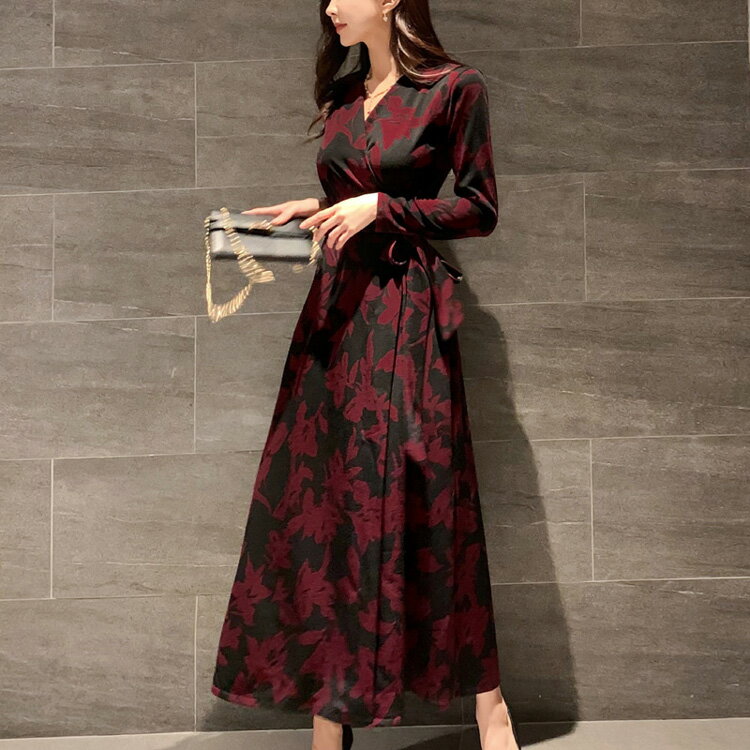 花柄ワンピース ロングワンピース 柄プリント 全開 前開き カシュクールワンピース Aライン ロング丈 ラップワンピース ウエストリボン 長袖 袖あり きれいめ おしゃれ 大人可愛い セクシー 大きいサイズ 体型カバー 上品 春 夏 秋 冬ワンピースのサムネイル