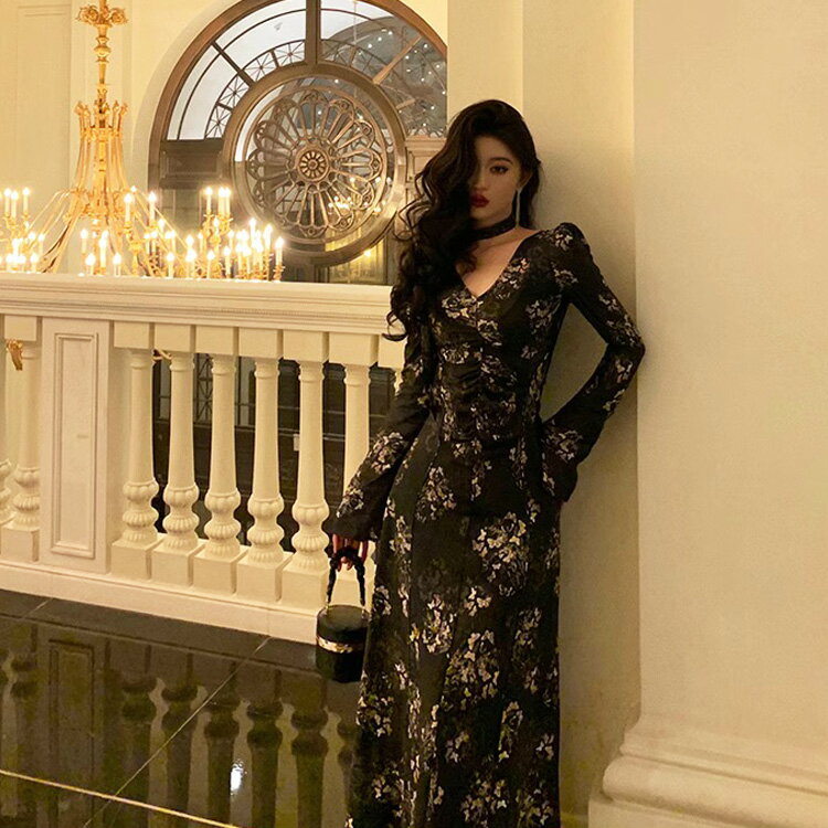 【夏セール★クーポンで30%OFF】ロングドレス 花柄ワンピ Vネック パーティードレス 黒 Aライン ワンピース ロング丈 きれいめ 上品 かっこいい 大きいサイズ お呼ばれドレス 春 秋冬 オケージョン ディナーショー 服装gft1500002