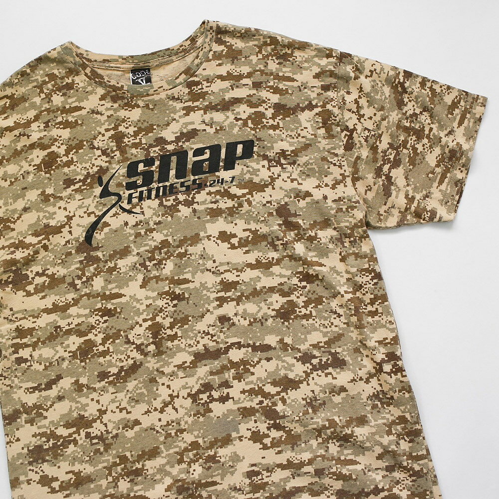  スナップ・フィットネス ロゴ 星条旗 プリント プリント Tシャツ XLサイズ デジタルカモ 古着 UR-0404