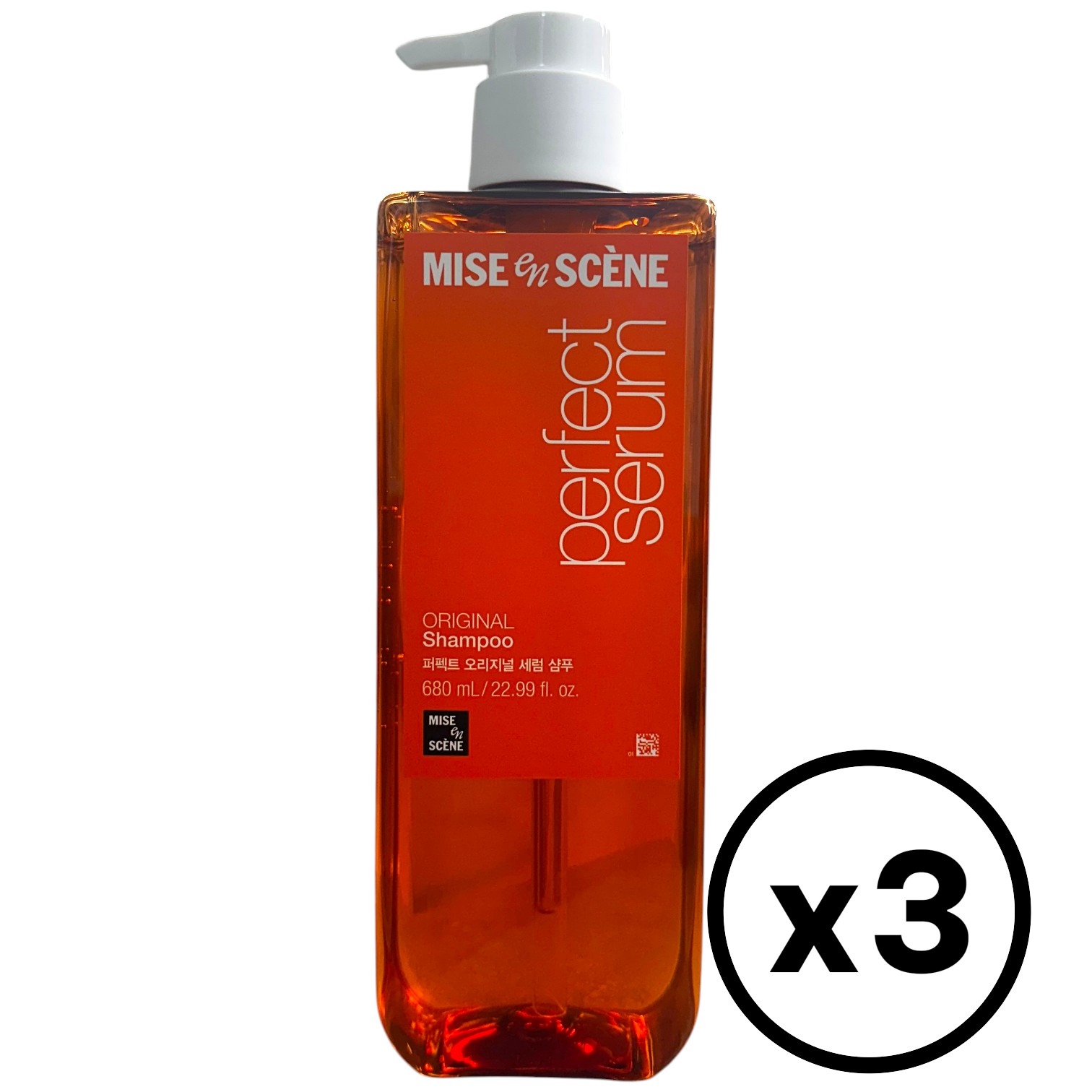 mise en scene / ミジャンセン パーフェクトセラム オリジナル シャンプー 680ml × 3本【3本セット】 朝の広がり、パサつき、まとまりのなさ… その悩み、「セラムシャンプー」で洗うだけのケアに変えませんか？ 韓国で愛され続ける"国民セラムシャンプー" ミジャンセン（mise en scene）は韓国ヘアケアの代表ブランド。「パーフェクトセラム オリジナル シャンプー」は韓国のドラッグストアで定番のロングセラーで、洗うたびにヘアセラムでケアしたような仕上がりが評判です。 ✨ 7種の美容オイルを黄金比配合 アルガン・ココナッツ・カメリア・ホホバ・オリーブ・アプリコット・マルラの7種オイルが髪の内側までうるおいを届け、しっとりまとまる髪へ。 濃密セラム泡 ツヤ持続 フローラル香 とろみ泡で包み込むように洗浄 指通りなめらかな髪へ 上品な香りが続く 使い方 適量を手に取り、髪と頭皮を濡らしてからよく泡立てて洗浄し、しっかりすすいでください。乾いた髪への使用は避けてください。 商品情報 ブランドmise en scene（ミジャンセン） 商品名パーフェクトセラム オリジナル シャンプー 内容量680ml × 3本 製造国韓国 区分化粧品 🎁 3本セット：まとめ買いで単品よりお得です！ ご使用上の注意 目に入らないようご注意ください。肌に異常が生じた場合は使用を中止し、専門医にご相談ください。直射日光を避け、乳幼児の手の届かない涼しい場所で保管してください。 【ご購入前に必ずご確認ください】 本商品は韓国からの国際配送となります。ご注文の際は必ず「個人名・個人住所」でご注文ください（法人名・会社住所では通関できない場合がございます）。 ご注文確定後、2営業日以内に発送いたします。発送日より最短4〜7日程度でお届けの予定です。 配送追跡は、日本の税関を通過し、国内の配送会社へ引き渡された後からご利用いただけます。※それ以前は追跡情報が表示されない場合がございますが、発送は完了しておりますのでご安心ください。 万が一、偽物であった場合は全額返金いたします。100%正規品のみ取り扱っております。 メーカーの仕様変更により、パッケージデザインが予告なく変更される場合がございます。また、まれに内容成分がより良くなるよう改良される場合もございますが、商品名および基本的な品質・効果に変わりございませんので、どうぞご安心くださいませ。 在庫状況により、ご注文後に商品の確保ができない場合がございます。その際は速やかにご連絡し、全額返金いたします。 日本国内への送料は無料です。沖縄県へのお届けのみ追加送料が発生いたします。 本商品は並行輸入品ですが、関税・消費税が発生しないよう適切な方法で発送しております。 商品の性質上、お客様都合による返品・交換はお受けできない場合がございます。ただし、商品に瑕疵がある場合はご対応いたします。 天候・税関検査・繁忙期等の影響により、お届けが遅延する場合がございます。予めご了承ください。