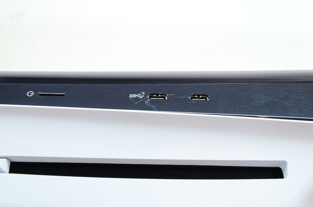 中古 アウトレット Joshin日本橋店の【中古】PlayStation 5 (SSD 1TB) CFI-2000A01｜アングル2