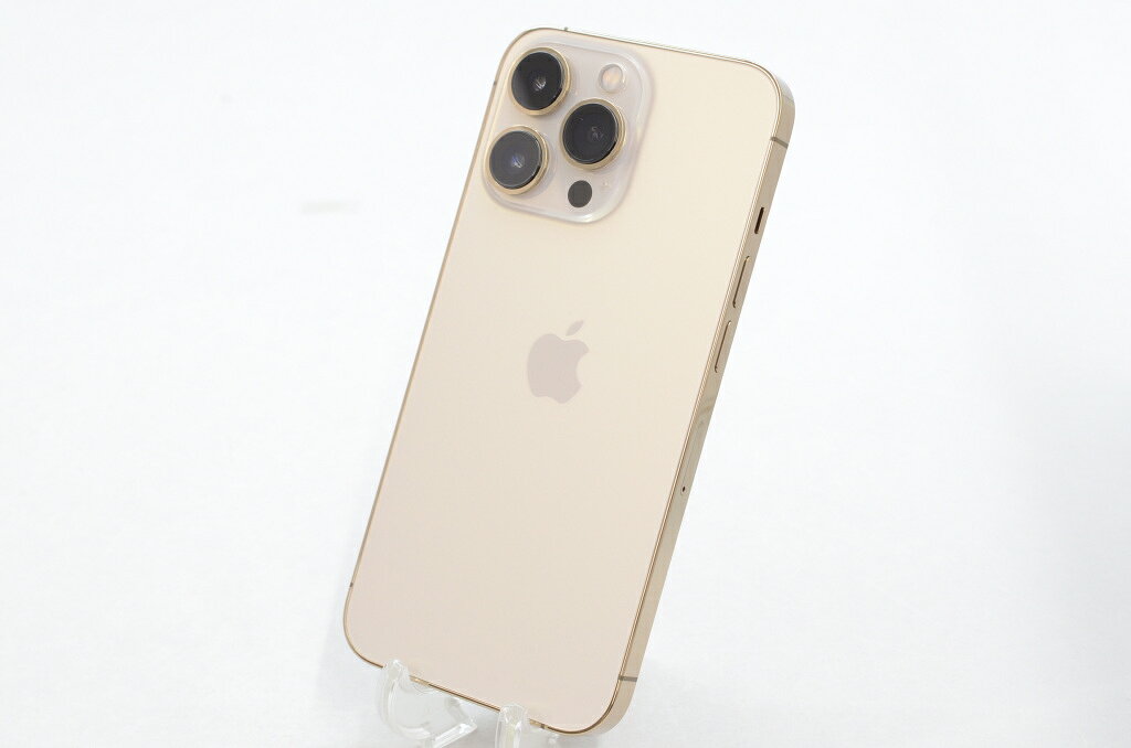 ■商品のご案内 商品名：iPhone13 Pro 128GB Gold キャリア：SIMフリー メーカー：Apple 型番：MLUH3J/A ■製品の仕様 製造番号/IMEI：353742333490357 ネットワーク制限：○(ソフトバンク) 水没反応：反応無し OS(現在)：iOS 26.1 ■返品・返金保証期間 3ヶ月 ■付属品 箱、SIM取り出しツール ■特記事項 アウトカメラ映り込みあり(画面右下付近) 本体キズあり ■外観ランク：B ※中古商品につき、微細なキズ・汚れがございます。 　ご了承の上、お買い求め下さい。 ■社内処理欄 2098455773233 RPKFX-MLUH3JA[12.01.26]【中古】SIMフリー Apple iPhone13 Pro 128GB Gold A2636 MLUH3J/A ※商品写真はクリックで拡大出来ます ※化粧箱(元箱)は記載や商品写真に無い場合、付属いたしません。