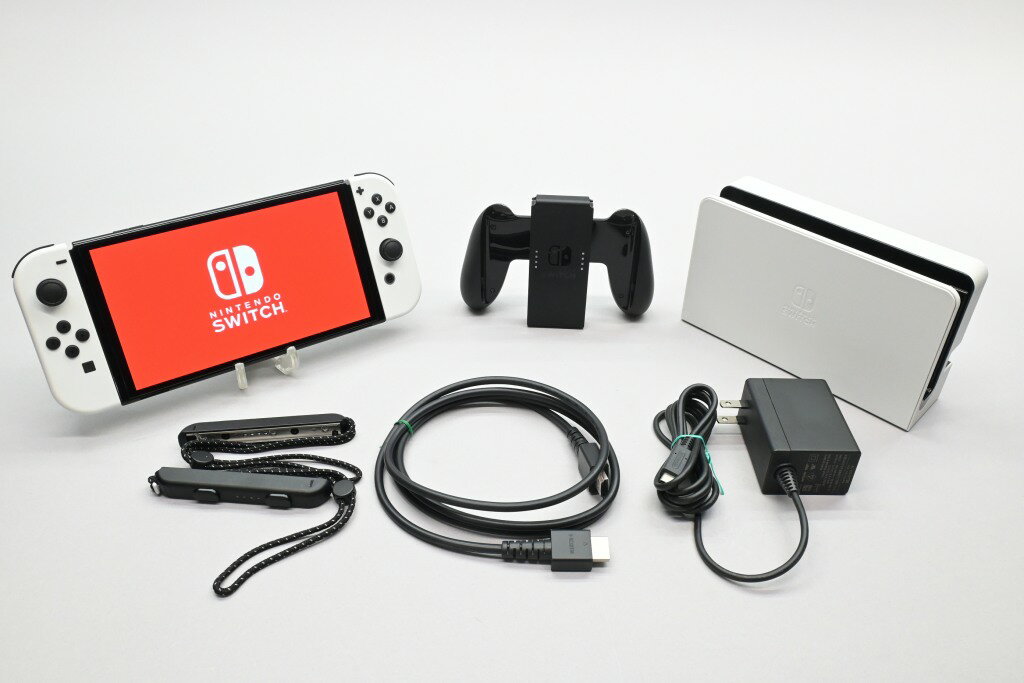 【中古】Nintendo Switch (有機ELモデル) ホワイト HEG-S-KAAAA