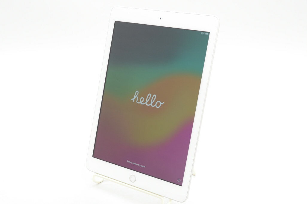 【中古】Apple iPad (第6世代) Wi-Fiモデル 32GB シルバー MR7G2J/A