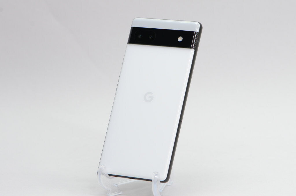 ■商品のご案内 商品名：Google Pixel 6a GB17L Chalk キャリア：SIMフリー メーカー：Google 型番：GB17L ■製品の仕様 製造番号/IMEI：357507552436464 ネットワーク制限：○(au) 水没反応：反応無し OS(現在)：Android 13 ■返品・返金保証期間 3ヶ月 ■付属品 なし ■特記事項 本体キズあり ■外観ランク：A ※中古商品につき、微細なキズ・汚れがございます。 　ご了承の上、お買い求め下さい。 ■社内処理欄 2098455451254 RPD3P-GB17LCHALK[15.05.24]【中古】SIMフリー Google Google Pixel 6a 128GB GB17L Chalk 外観ランクA ※商品写真はクリックで拡大出来ます ※化粧箱(元箱)は記載や商品写真に無い場合、付属いたしません。