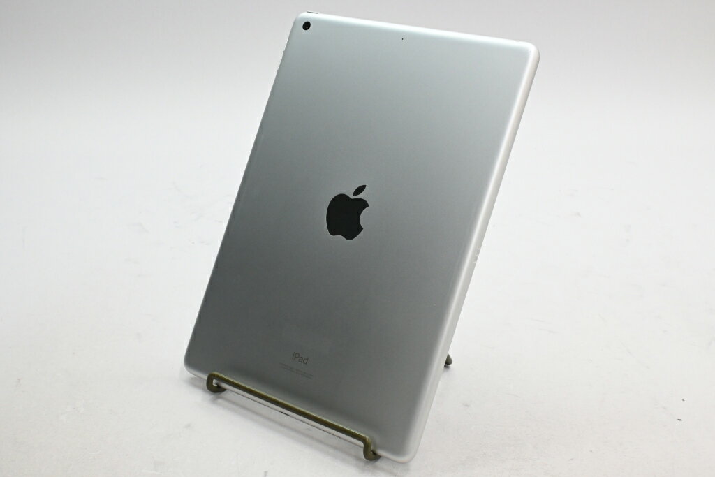 【中古】Apple iPad 10.2インチ (第9世代) Wi-Fiモデル 64GB シルバー MK2L3J/A