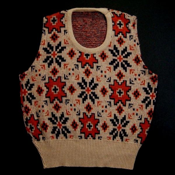 osw321 XS ブランド不明レトロアクリルニットベストセーター古着 【中古】