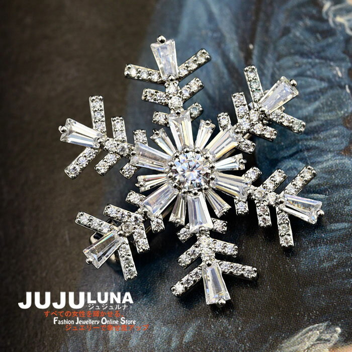 ブローチ かわいい 雪 結晶 花 プレゼント ギフト 人気 ゴージャス おしゃれ エレガント レディース 大人可愛い 女性 アクセント トレンド デイリー アクセサリー ジュジュルナ jujulunaのサムネイル
