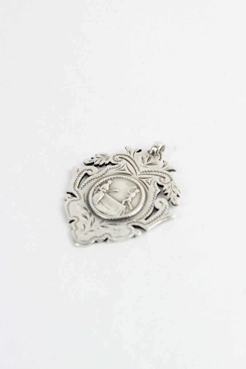【中古】(KA) VINTAGE SILVER (ヴィンテージ シルバー) ANTIQUE NECKLACE TOP アンティーク ネックレス..