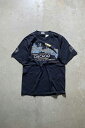 yÁzHANES (wCY) S/S CHICAGO PRINT T-SHIRT  VJS vg TVc BLACK [SIZE: M USED]