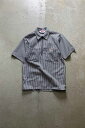 yÁzBEN DAVIS (x fCrX) MADE IN USA S/S STRIPE PULLOVER ZIP SHIRT USA  XgCv vI[o[ Wbv Vc GRAY [SIZE: S USED]