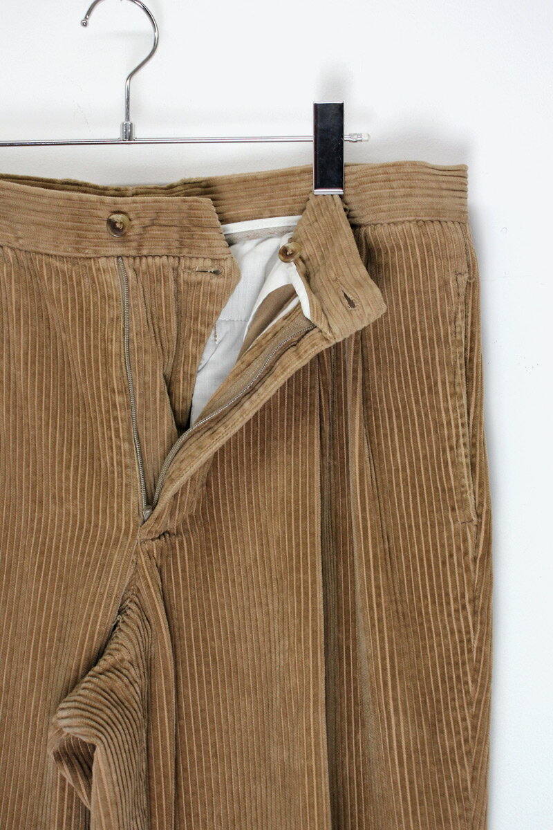 【中古】 PERRY ELLIS (ペリー アイリーズ) 90'S TUCK CORDUROY PANTS 90年代 タック コーデュロイ パンツ CAMEL BEIGE [SIZE: W34 x L34 USED]