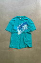 yÁzHANES (wCY) MADE IN USA 90'S S/S SURF PRINT T-SHIRT USA 90N  T[t vg eB[Vc BLUE [SIZE: XL USED]