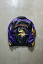 yÁzNFL (iVitbg{[[O) 90-00'S MINNESOTA VIKINGS VEGAN LEATHER JACKET 00-90N ~l\^ oCLOX r[KU[WPbg BLACK / PURPLE [SIZE: XL USED]