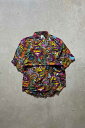 yÁzNO BRAND PAISLEY S/S SHIRT yCY[  Vc MULTI [SIZE: M USED]