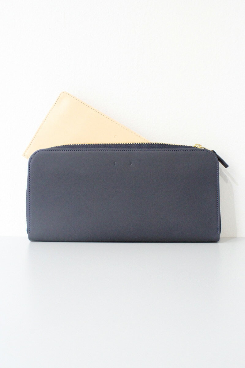 PB0110(ピービーゼロワンワンゼロ) CM21 LEATHER LONG WALLET レザージップロングウォレットケース BLUE 