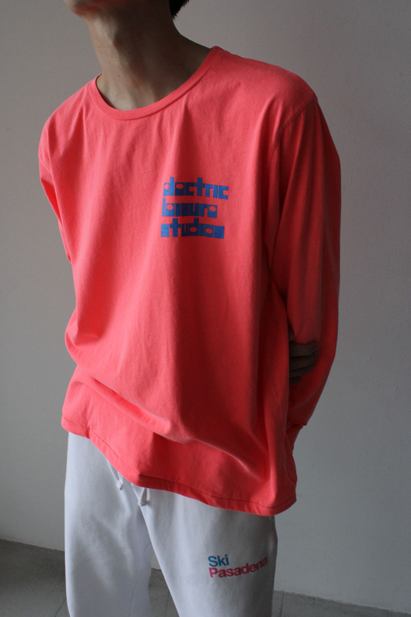 PASADENA LEISURE CLUB（パサデナ レジャー クラブ）ELECTRIC LEISURE LS TEE ロゴグラフィックロングスリーブTシャツ NEON ［NEW]