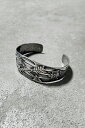 【中古】 VINTAGE SILVER JEWELRY (ヴィンテージ シルバー ジュエリー) NAVAJO CROSS ARROW BANGLE シルバーヴィ...
