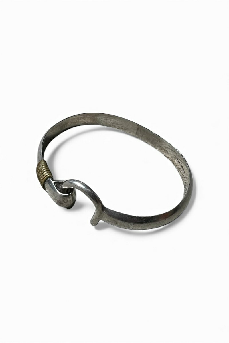【中古】 VINTAGE SILVER JEWELRY (ヴィンテージ シルバー ジュエリー) 925 SILVER BANGLE W/14K GOLD 925 シルバー バングル W/14K ゴールド / SILVER [SIZE: ONE SIZE USED]