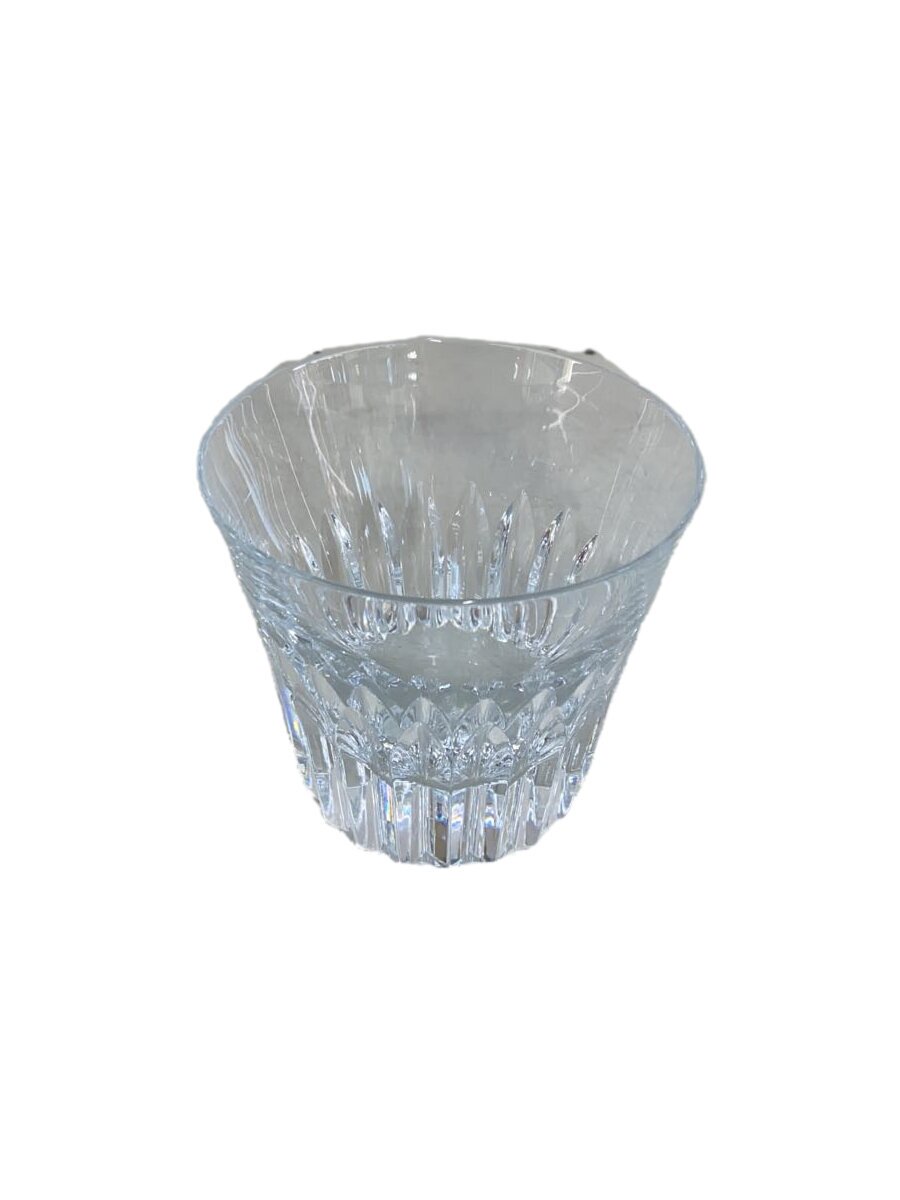 【ブランド】Baccarat 【ブランドカナ】バカラ 【型番】 【程度】B 【サイズ】 【メインカラー】クリア 【素材・生地】 【キーワード】　　 2025/01/21 セカンドストリート古河旭町店【2494】【中古】Baccarat◆グラス/CLR【キッチン用品】 ブランド Baccarat 型番 カラー クリア 柄 素材・生地 >色・素材について サイズ >サイズ表示について 実寸（cm） 【グラス】 幅：9.5 / 高さ：8.5 / 奥行：9.5 【その他】 その他サイズ：/ 商品は　セカンドストリート古河旭町店の店頭にて販売しております。商品に関するお問合わせは、お電話(TEL:0280-30-1670)にて、問合わせ番号：2324943500730をお伝えください。 配送方法やお支払い方法に関するお問い合わせは、サポートセンターまでご連絡をお願いします。 ※お電話の対応は営業時間内のみとなります。お問い合わせフォームでお問い合わせの際はご注文番号をご記入下さい