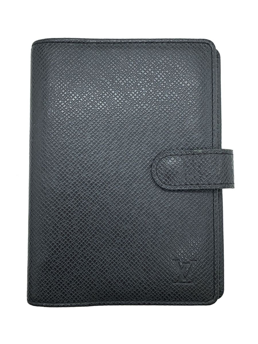 【ブランド】LOUIS VUITTON 【ブランドカナ】ルイヴィトン 【型番】R20426 【程度】B 【サイズ】 【メインカラー】ブラック 【素材・生地】その他 【キーワード】　　 2025/12/15 セカンドストリート豊中向丘店【2840】【中古】LOUIS VUITTON◆アジェンダPM_タイガ/--/BLK ブランド LOUIS VUITTON 型番 R20426 カラー ブラック 柄 素材・生地 その他>色・素材について サイズ >サイズ表示について 実寸（cm） 【ウォレット】 縦：14.5 / 横：10.5 / 厚み：0.5 【その他】 その他サイズ：/ 商品は　セカンドストリート豊中向丘店の店頭にて販売しております。商品に関するお問合わせは、お電話(TEL:06-4865-3325)にて、問合わせ番号：2328404400928をお伝えください。 配送方法やお支払い方法に関するお問い合わせは、サポートセンターまでご連絡をお願いします。 ※お電話の対応は営業時間内のみとなります。お問い合わせフォームでお問い合わせの際はご注文番号をご記入下さい この商品に関する出品店舗からのコメント 大きく目立つ傷汚れはなく、まだまだご着用いただけます。