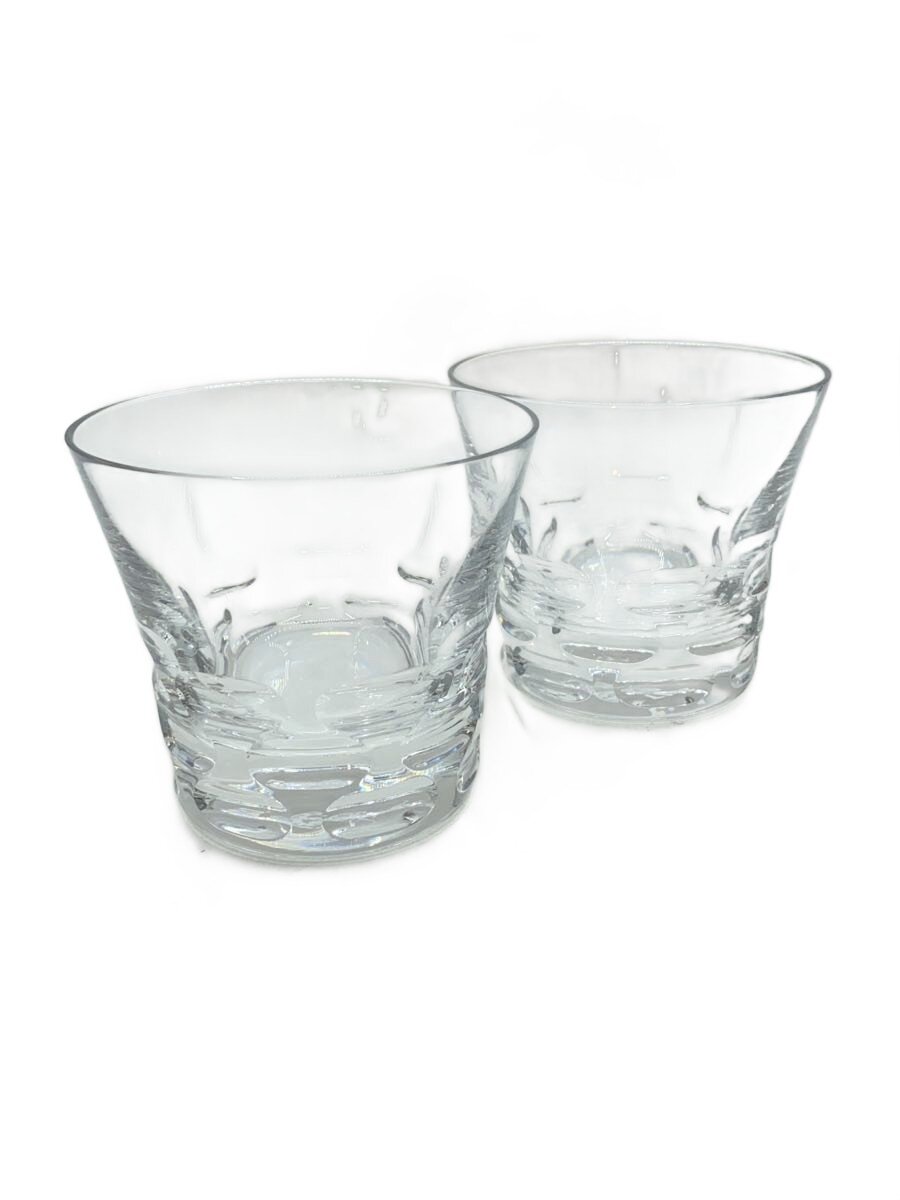 【ブランド】Baccarat 【ブランドカナ】バカラ 【型番】 【程度】B 【サイズ】 【メインカラー】クリア 【素材・生地】 【キーワード】　　 2026/08/22 セカンドストリート上尾店【3115】【中古】Baccarat◆グラス/2点セット/CLR ブランド Baccarat 型番 カラー クリア 柄 素材・生地 >色・素材について サイズ >サイズ表示について 実寸（cm） 【グラス】 幅：9.5 / 高さ：8.5 / 奥行：9.5 【その他】 その他サイズ：/ 商品は　セカンドストリート上尾店の店頭にて販売しております。商品に関するお問合わせは、お電話(TEL:048-778-0008)にて、問合わせ番号：2331154701931をお伝えください。 配送方法やお支払い方法に関するお問い合わせは、サポートセンターまでご連絡をお願いします。 ※お電話の対応は営業時間内のみとなります。お問い合わせフォームでお問い合わせの際はご注文番号をご記入下さい