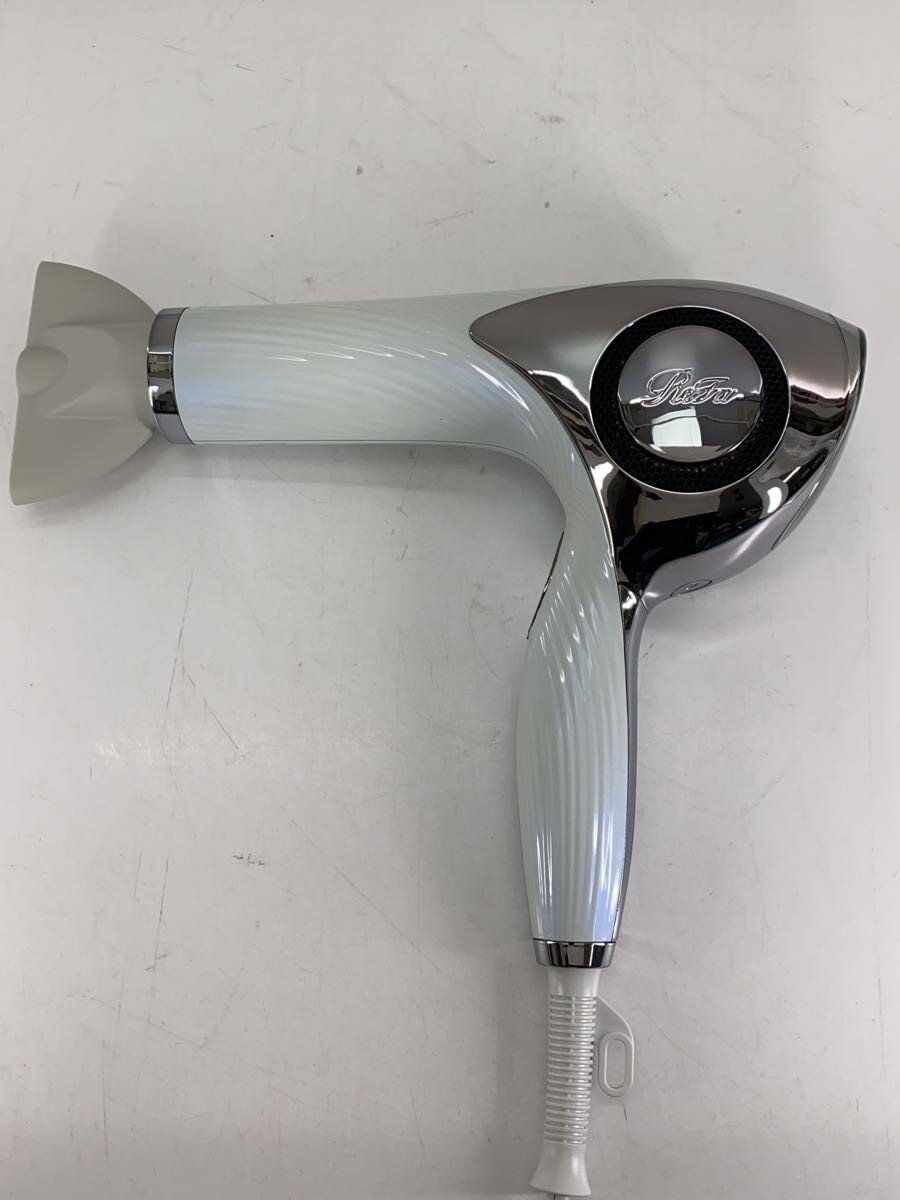 186000 現状品 ReFa リファ ドライヤー BEAUTECH DRYER RE-AB02A  ホワイト×シルバー [241003HM120126] 楽天市場】refa beautech dryer re－ab02aの通販