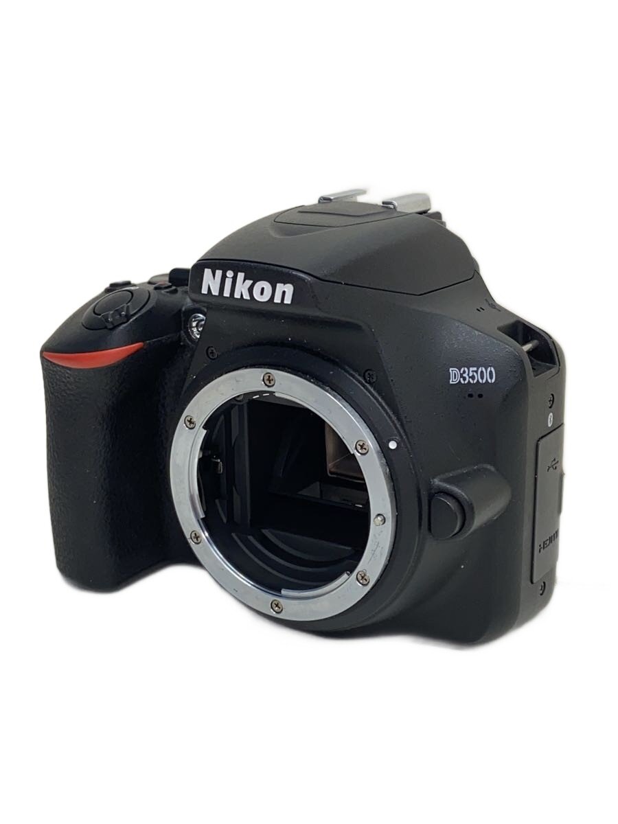 【ブランド】Nikon 【ブランドカナ】ニコン 【型番】 【程度】B 【カラー】 【キーワード】　　　/ 2026/05/30 セカンドストリート甲府昭和店 【3995】【中古】Nikon◆デジタル一眼カメラ D3500 18-55 VR レンズキット//【カメラ】 ブランド Nikon 型番 カラー 実寸（cm） 【/】 幅：12 / 高さ：9.5 / 奥行：8 【その他】 その他サイズ：/ 商品は　セカンドストリート甲府昭和店の店頭にて販売しております。商品に関するお問合わせは、お電話(TEL:055-230-8552)にて、問合わせ番号：2339953504470をお伝えください。 配送方法やお支払い方法に関するお問い合わせは、サポートセンターまでご連絡をお願いします。 ※お電話の対応は営業時間内のみとなります。お問い合わせフォームでお問い合わせの際はご注文番号をご記入下さい この商品に関する出品店舗からのコメント 付属品:ストラップ、バッテリーチャージャー、レンズ当商品をご覧頂き誠に有難うございます。商品の状態に関しましては、全体的に多少の使用感が見受けられます。同時に店頭でも販売しておりますので、付属品欠品含め、掲載時と状態が変化する可能性がございます。予めご了承くださいませ。ご不明な点等ございましたら下記店舗までお問い合わせくださいませ。