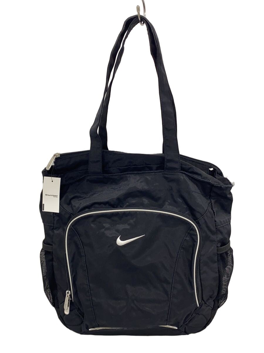 【ブランド】NIKE 【ブランドカナ】ナイキ 【型番】 【程度】C 【サイズ】 【メインカラー】グレー 【素材・生地】ナイロン 【キーワード】　　　/ 2026/03/17 セカンドストリート熊本インター店【1930】【中古】NIKE◆00s/トートバッグ/ロゴ ブランド NIKE 型番 カラー グレー 柄 素材・生地 ナイロン>色・素材について サイズ >サイズ表示について 実寸（cm） 【バッグ】 マチ：11 / 高さ：33 / 幅：31 / 持ち手：60 【その他】 その他サイズ：/ 商品は　セカンドストリート熊本インター店の店頭にて販売しております。商品に関するお問合わせは、お電話(TEL:096-349-0177)にて、問合わせ番号：2319305604553をお伝えください。 配送方法やお支払い方法に関するお問い合わせは、サポートセンターまでご連絡をお願いします。 ※お電話の対応は営業時間内のみとなります。お問い合わせフォームでお問い合わせの際はご注文番号をご記入下さい この商品に関する出品店舗からのコメント サイドポケット内ロゴプリント剥がれあり。使用感あり。